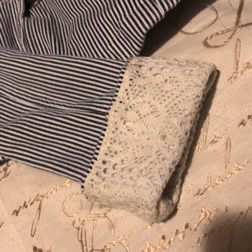 Cropped jacket/ blazer - Picture 2 of 3